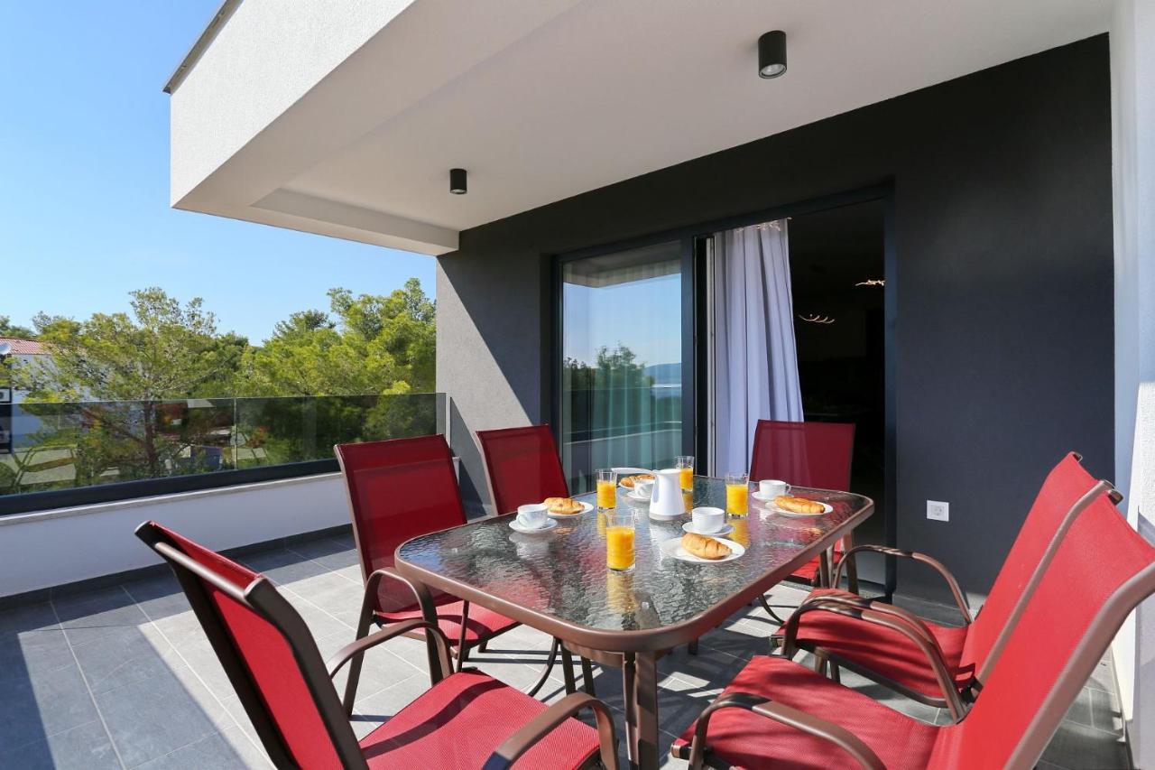 Villa Ankora 1 With Heated Pool Biograd Na Moru Exterior photo