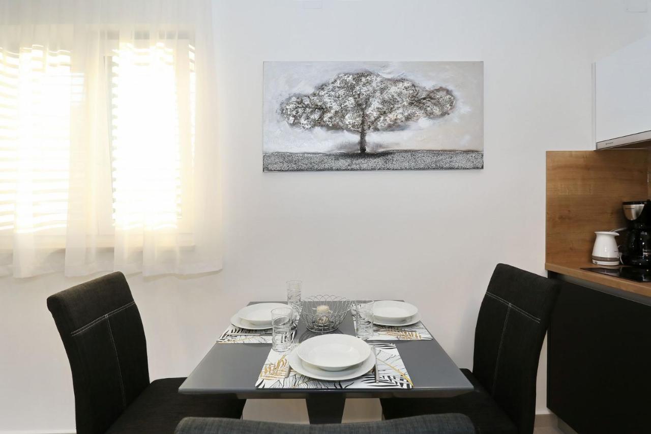 Villa Ankora 1 With Heated Pool Biograd Na Moru Exterior photo