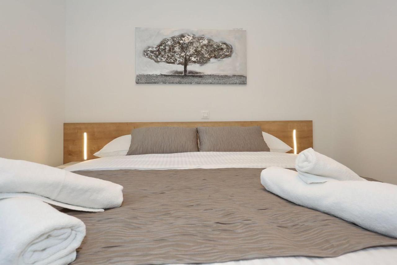 Villa Ankora 1 With Heated Pool Biograd Na Moru Exterior photo